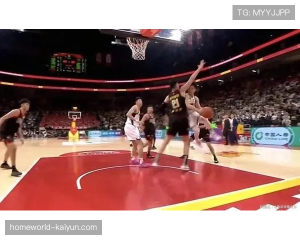 深圳对阵广州史密斯三罚两中 完成一分险胜绝杀